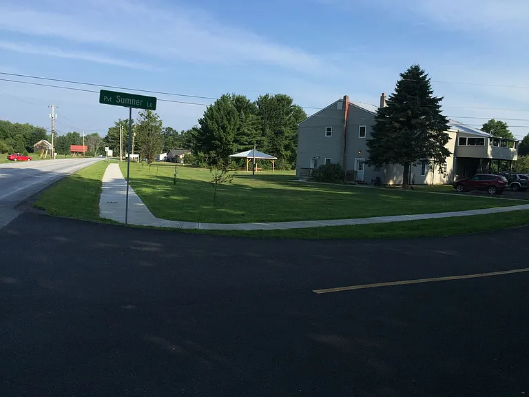 76 Sumner Ln #E — Photo 24