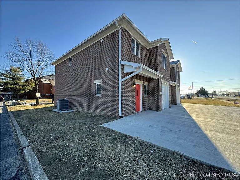 2022 N Greentree Blvd — Photo 32