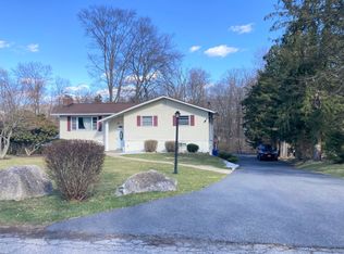 32 N 2nd St, Cortlandt Manor, NY 10567