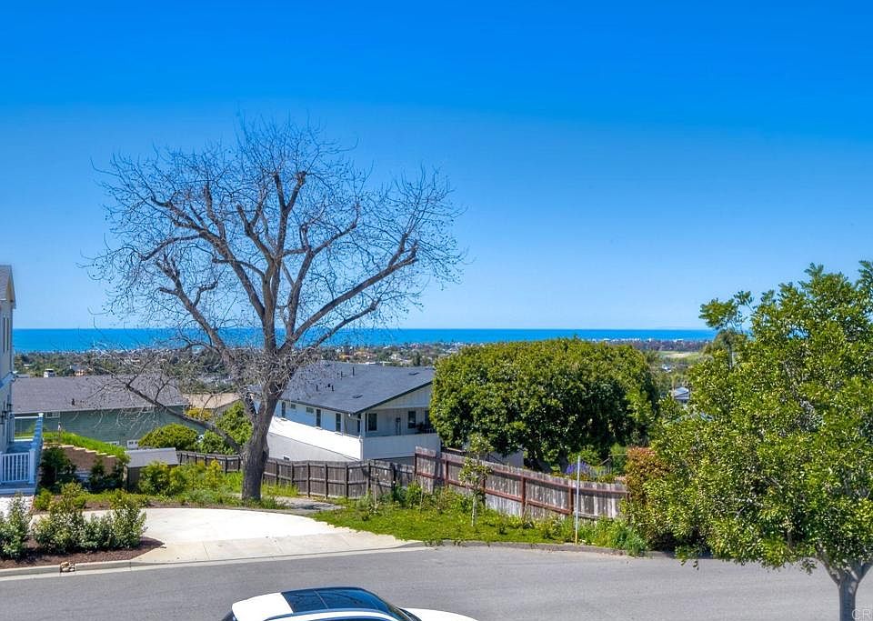 1740 Yucca Rd, Oceanside, CA 92054 Zillow