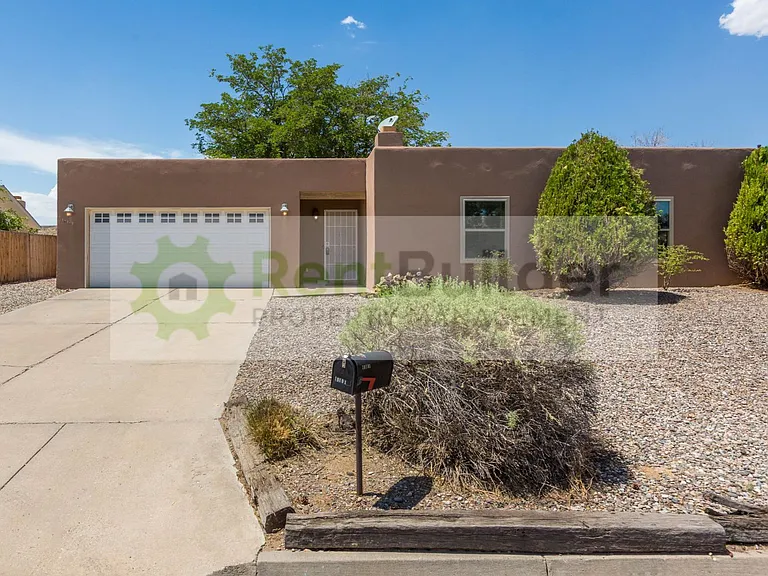 10101 La Paz Dr NW — Photo 1