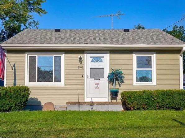 190 Prairie Dr, Akron, OH 44312