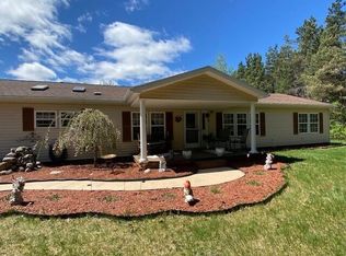 760 Garfield Ave, Cheboygan, MI 49721