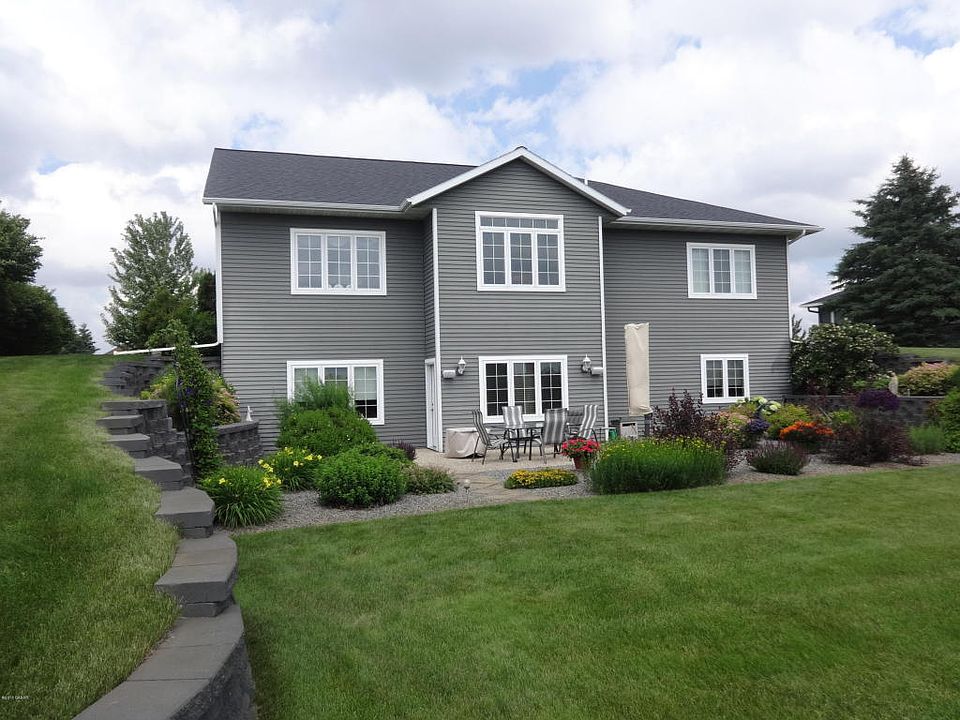 1st image of 1012 Latoka Heights Ln SW
