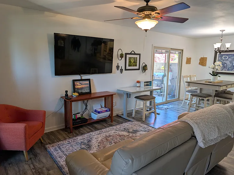 10425 N 10th Pl — Photo 6