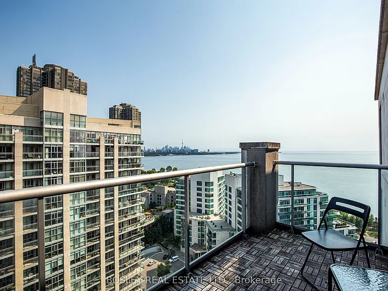 2083 Lake Shore Blvd W #Penthouse 09 — Photo 13