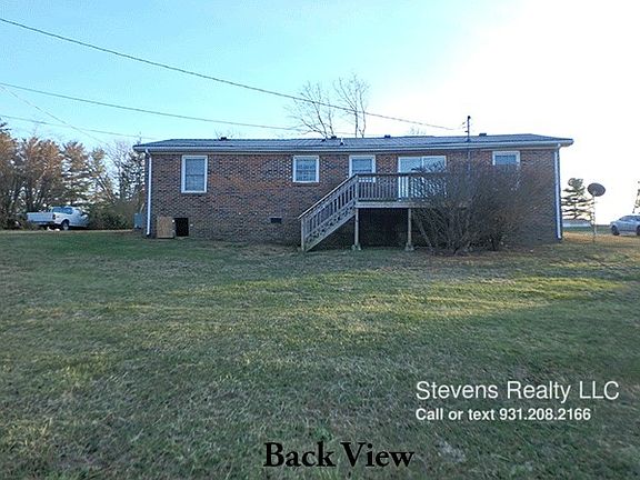 4th image of 540 McQuade Cir