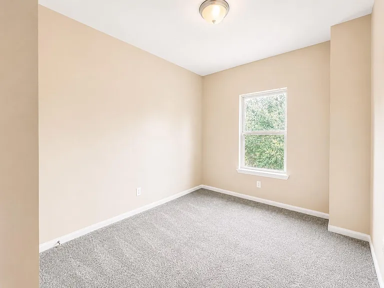 3986 Avenue B #A — Photo 15