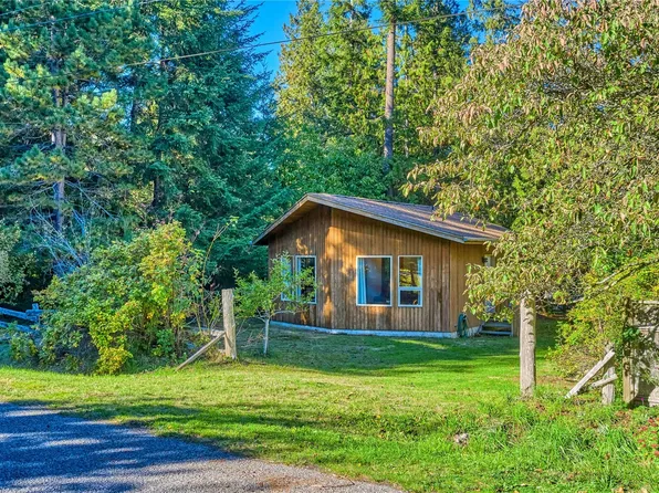 1952 Wellington Road, Point Roberts, WA 98281