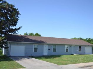 608 E C St, Mccook, NE 69001