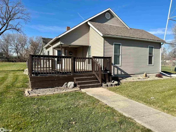 406 11th St S, Grand Junction, IA 50107