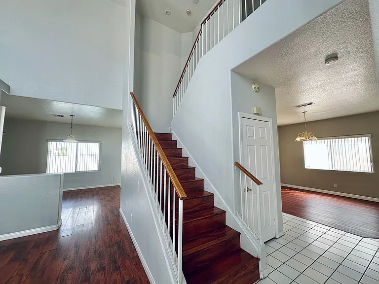 7216 Winding Creek Dr — Photo 16