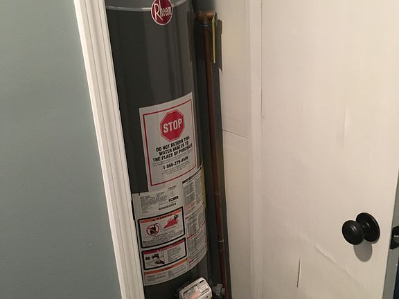 4th image of 737 Demaret Dr