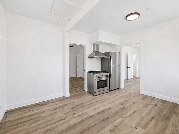 2nd image of 1510 W 52nd St #1512.5
