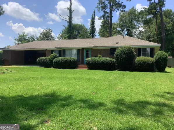 354 Smoak Bridge Cir, Warwick, GA 31796