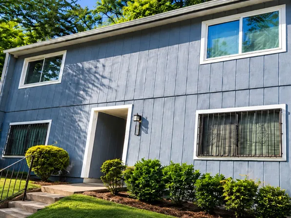 961 Pine Hollow Rd, Austell, GA 30168
