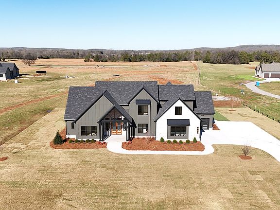 3rd image of 480 Crescent Rd Lot 6