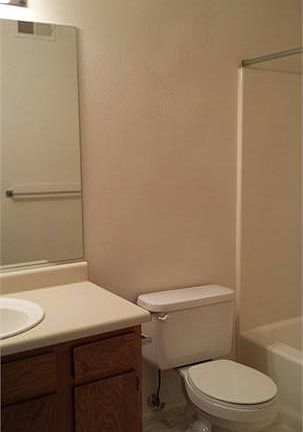 4th image of 3625 Centennial Cir APT 3