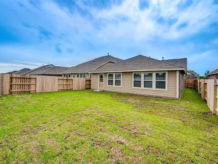 24338 Gold Cheyenne Way — Photo 47