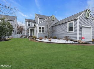 31 Turnberry Cir #103, Toms River, NJ 08753