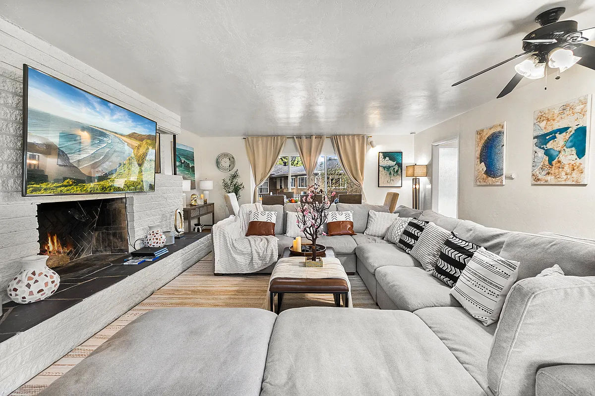 Smart TVs with Roku provide access to Netflix, Disney+, and 100+ local channels! - 4989 Randlett Dr #2