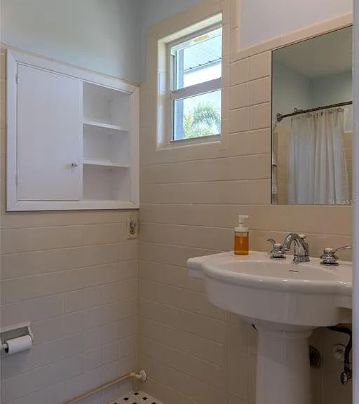 416 Sunset Dr — Photo 43