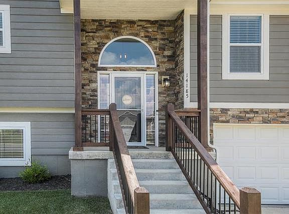 4th image of 14185 Chateau Ln