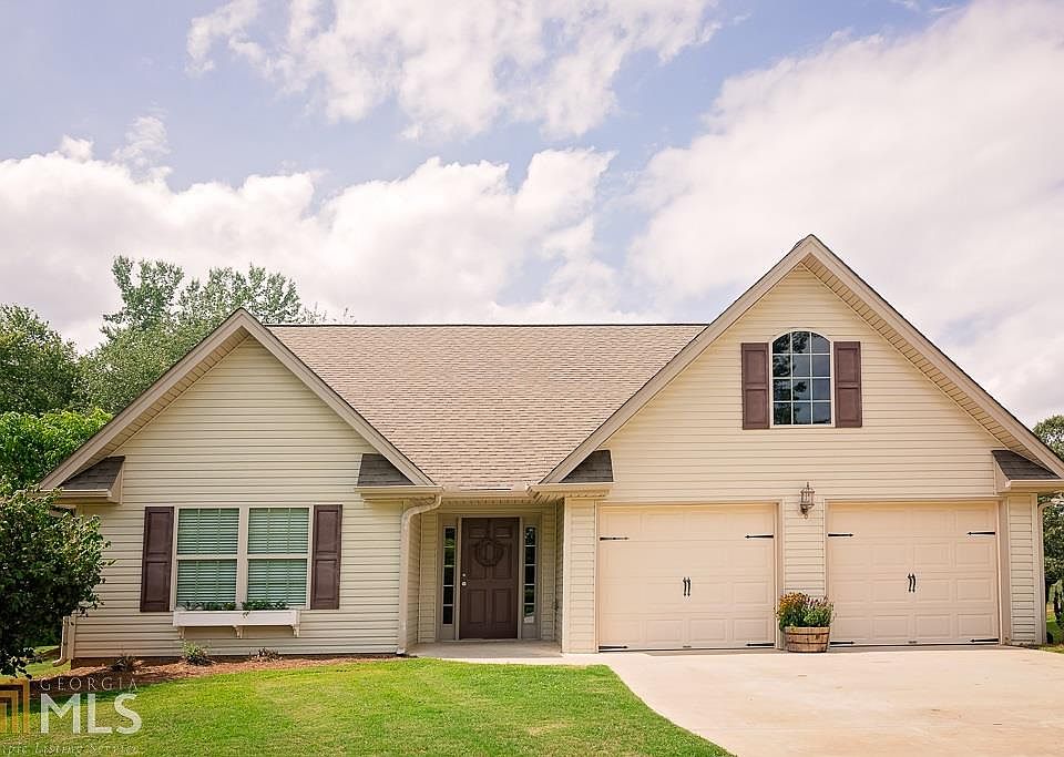 1st image of 382 Chandler Ct
