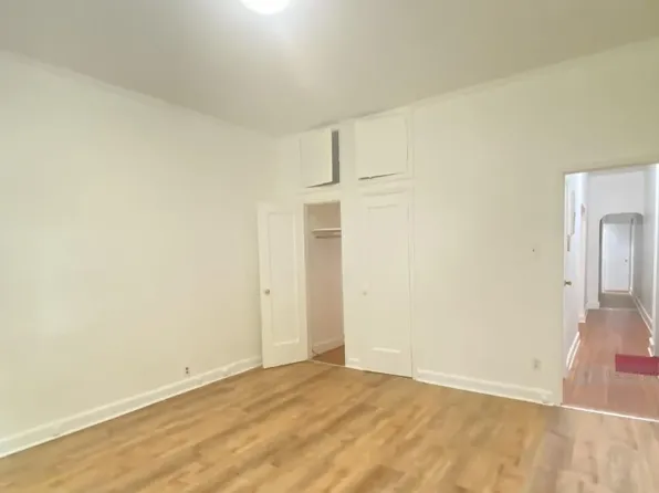 773 Eastern Parkway image 8 of 11