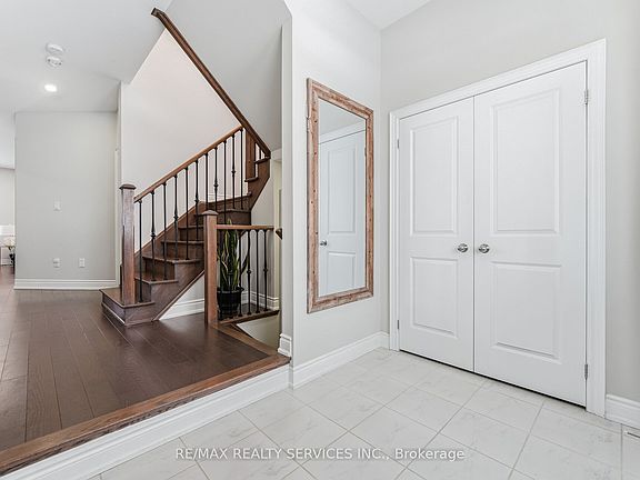 4th image of 356 Clockwork Dr