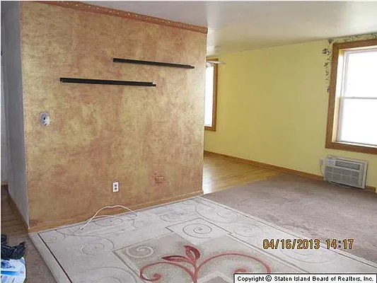 Sold by AT Real Estate Specialists LLC | media 12