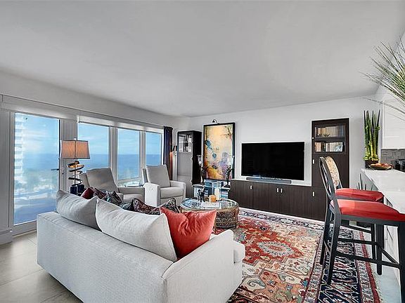 5th image of 4100 Galt Ocean Dr APT 509