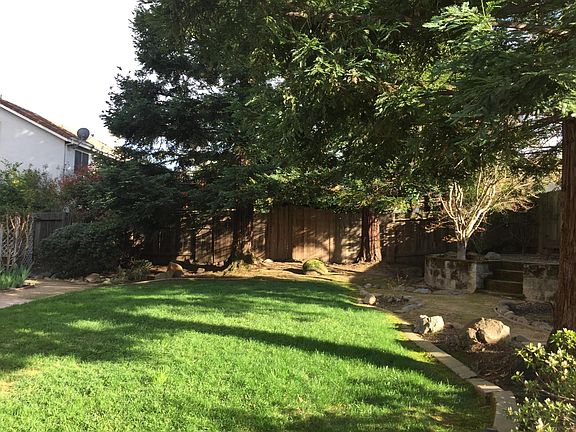 5th image of 15303 Medella Cir