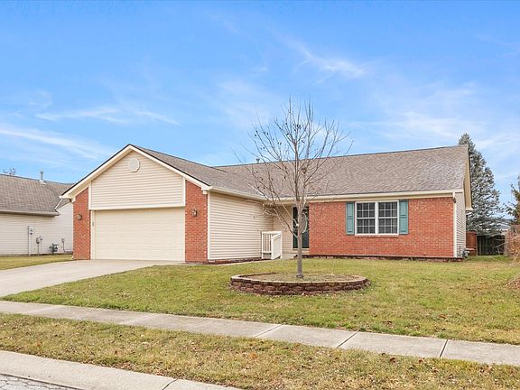 2nd image of 1224 Meadowood Dr