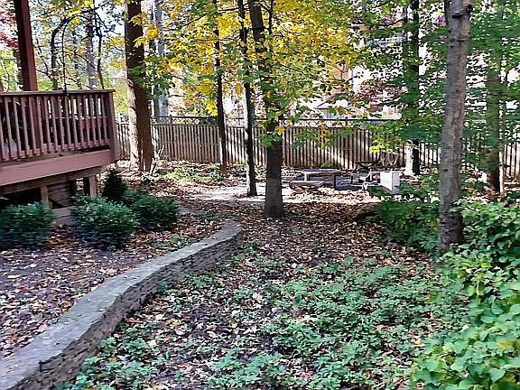 4th image of 11352 Hollowstone Dr