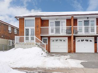 58 Hazelnut Cres N, Toronto, ON M2J4W3