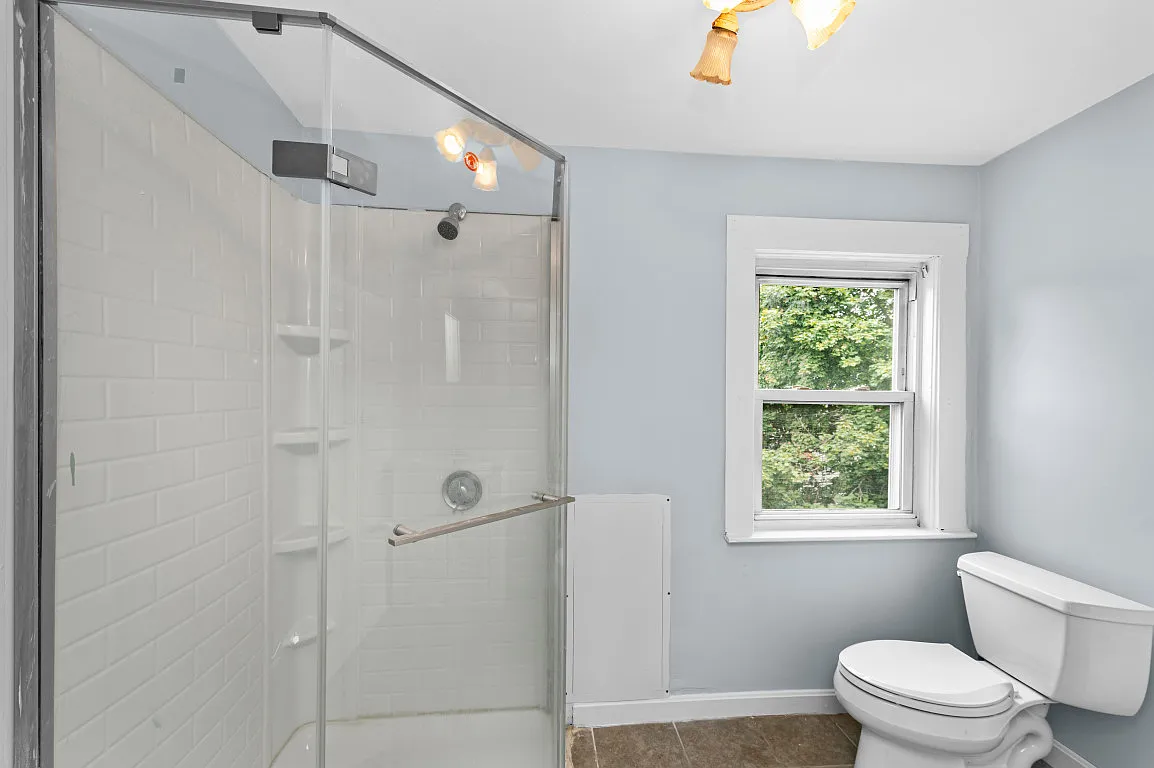 1 bed, 800 sqft, $1,800 — Photo 3