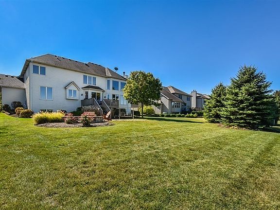 4th image of 22832 W Eider Ct