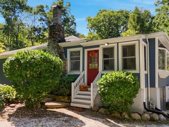 32 Laurel Dr, Jefferson Twp., NJ 07438