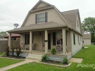117 S Main St, Walbridge, OH 43465