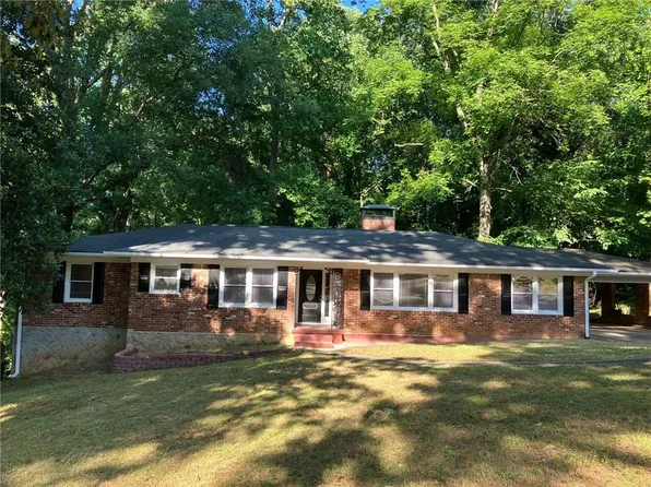 850 Falcon Dr SW, Atlanta, GA 30311