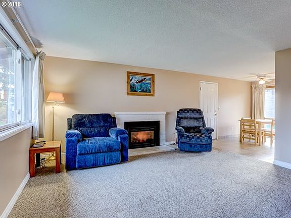 2nd image of 7904 NE 138th Ave