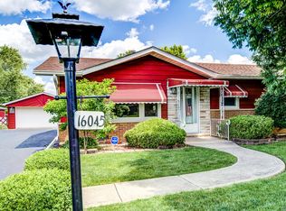 16045 Debra Dr, Oak Forest, IL 60452