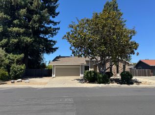 811 Santa Dorotea Cir, Rohnert Park, CA 94928
