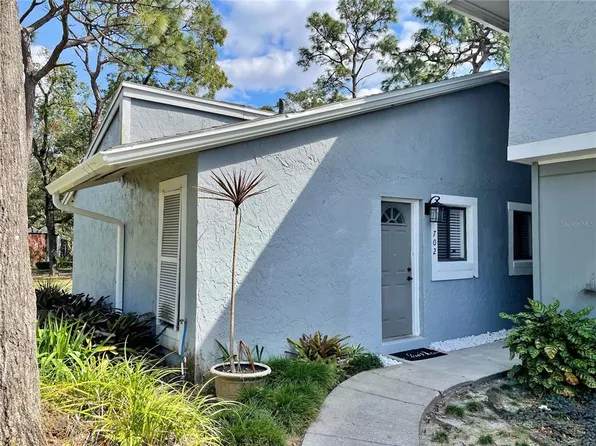 702 Saint Matthew Cir, Altamonte Springs, FL 32714