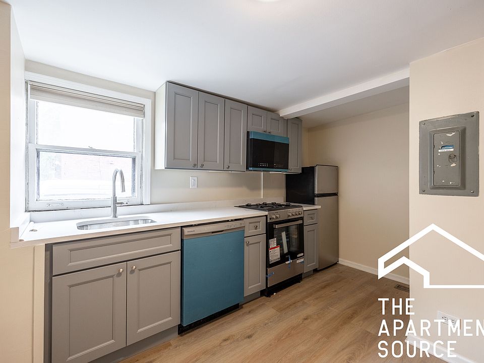 1st image of 1505 W Fullerton Ave #1R