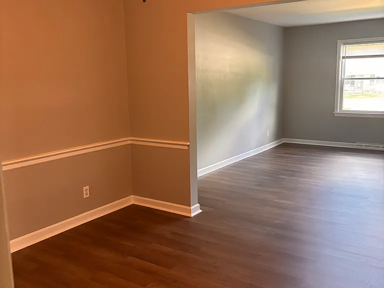 124-126 Greenbriar Rd — Photo 5