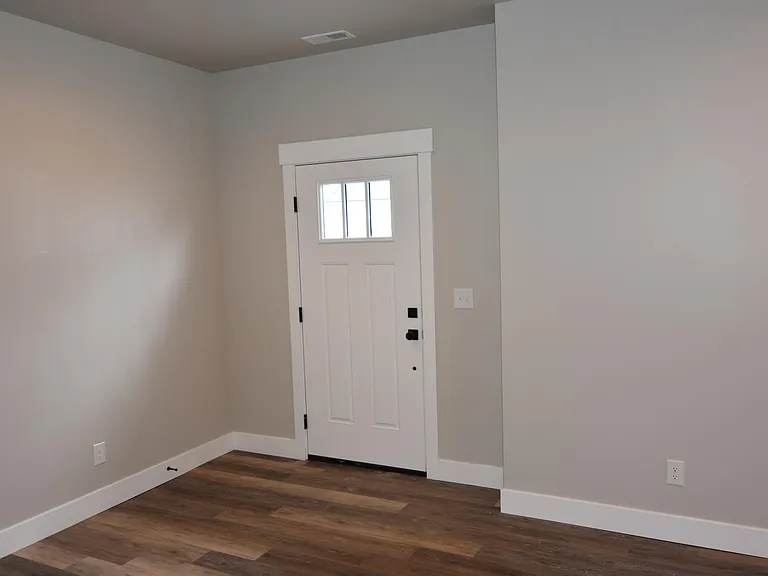 2895 Homewood Dr — Photo 10