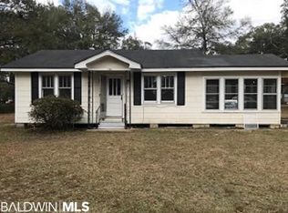 111 Orange Ave E, Satsuma, AL 36572