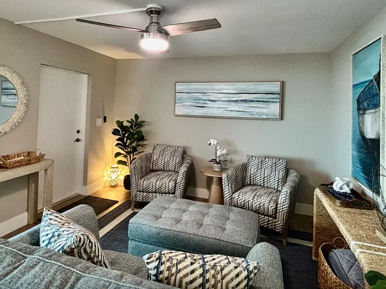 6500 Estero Blvd #D121 — Photo 2